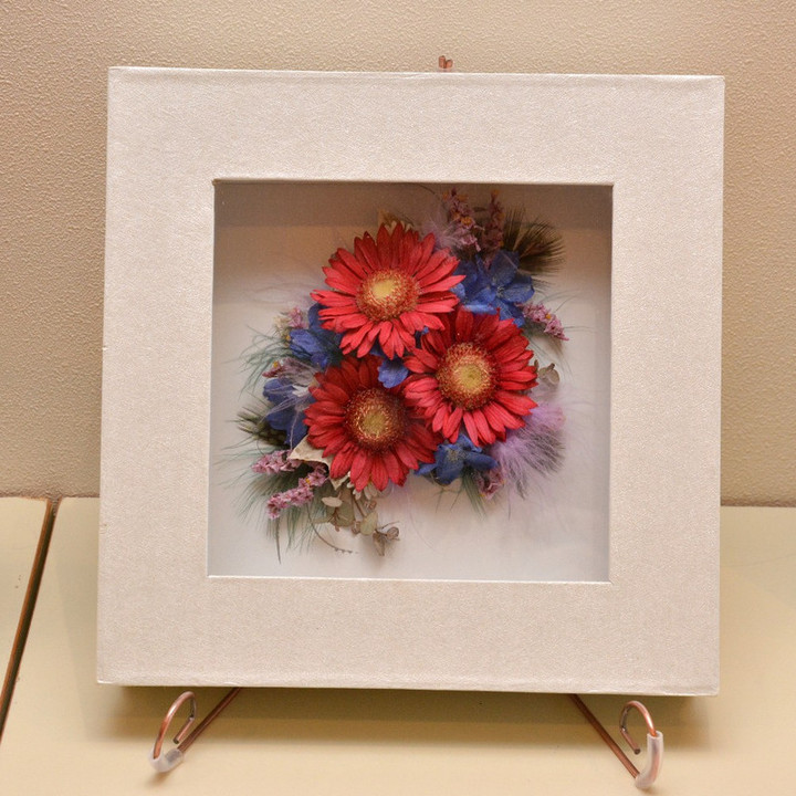 花原画・真作 中国画 朱穎人 作 贈答品1979年 花原画・真作 中国画 朱穎人 作 贈答品1979年 花原画・真作 中国画