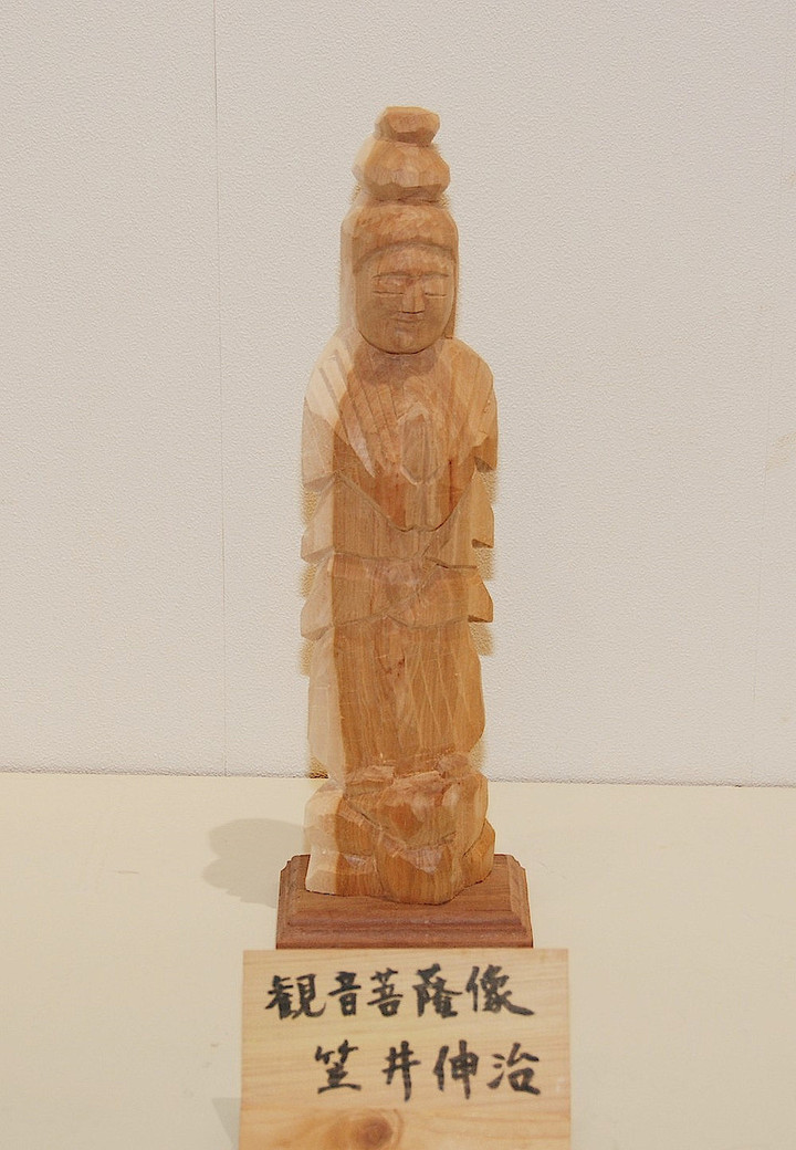 岐阜ハートセンター 便り : 岐阜円空仏を彫る会 第17回作品展