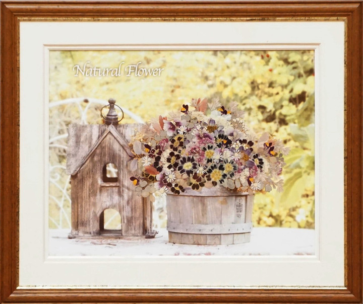 岐阜ハートセンター 便り : アトリエ・アキ 押し花作品展